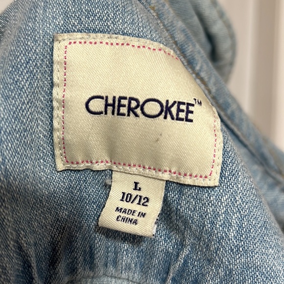 Pre-owned girl Jean jacket 🤗 - Picture 4 of 5